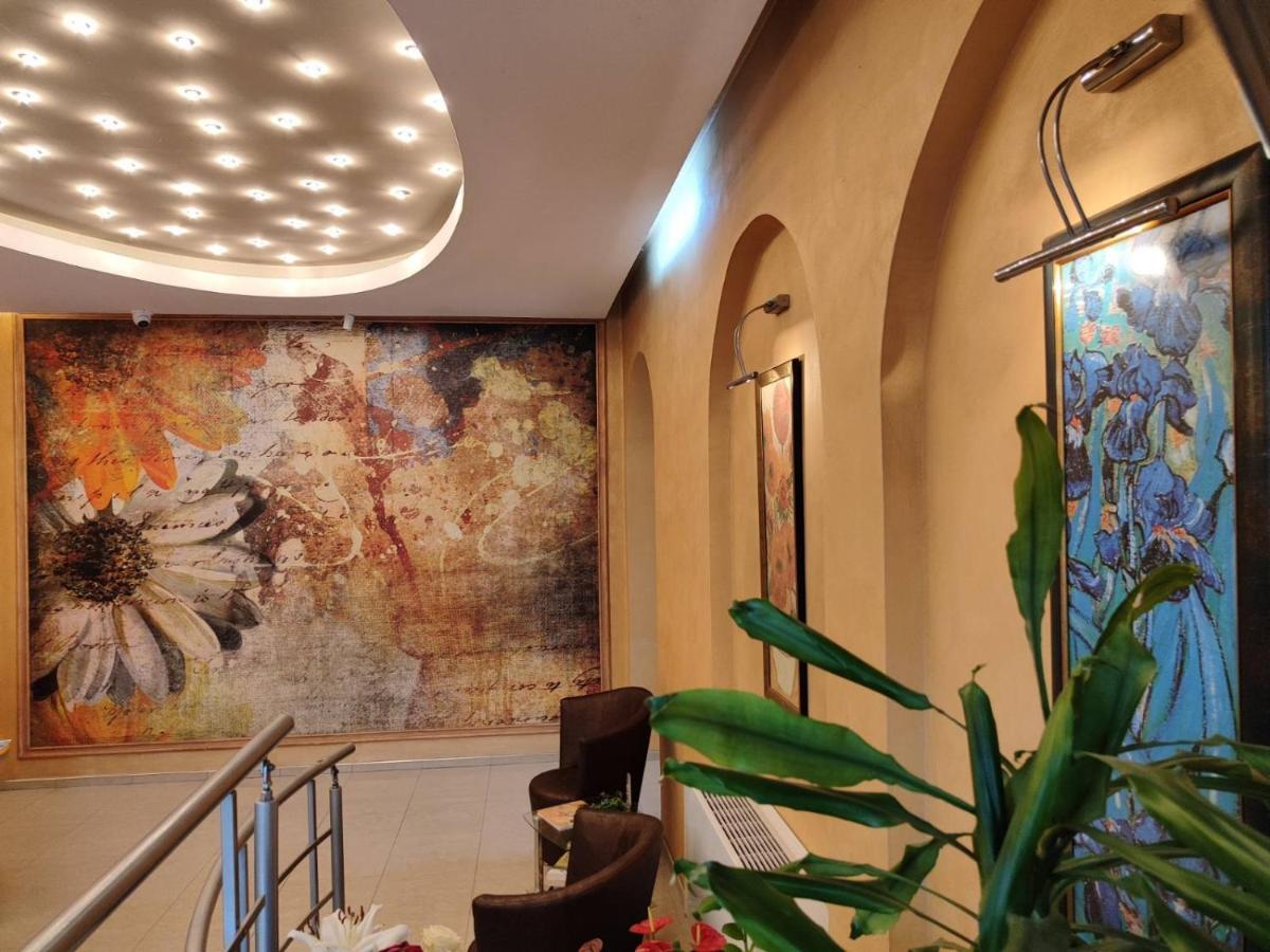 Семеен Хотел "Булаир" Burgas City Exteriér fotografie