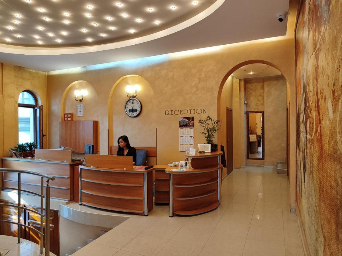 Семеен Хотел "Булаир" Burgas City Exteriér fotografie