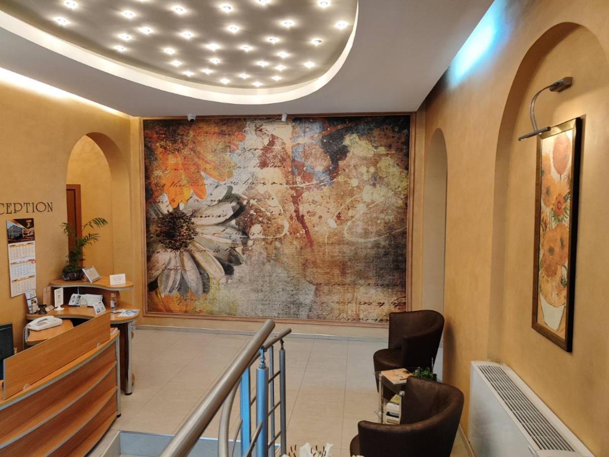 Семеен Хотел "Булаир" Burgas City Exteriér fotografie